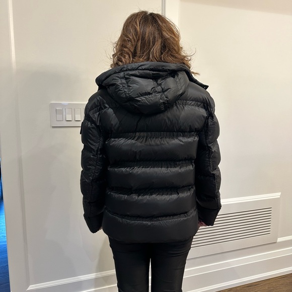 Authentic Moose Knuckles.  Never been used. - Picture 15 of 16